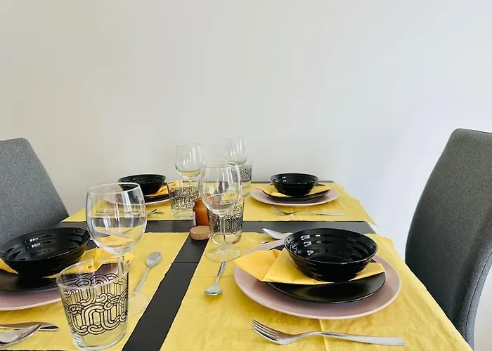 Aurora Home Espoo Niittykumpu - New 1Bedroom -Apartment With Balcony, Close To Metro, Aalto University, Metro Areena And Helsinki