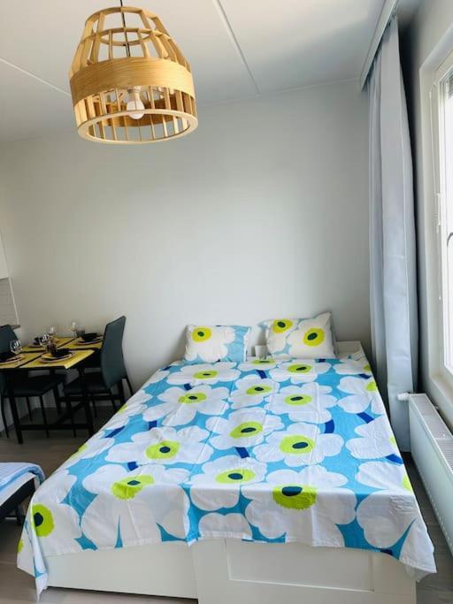 Appartement Aurora Niittykumpu - New 1bedroom -apartment With Balcony, Close To Metro, Aalto University, Metro Areena And Helsinki Espoo